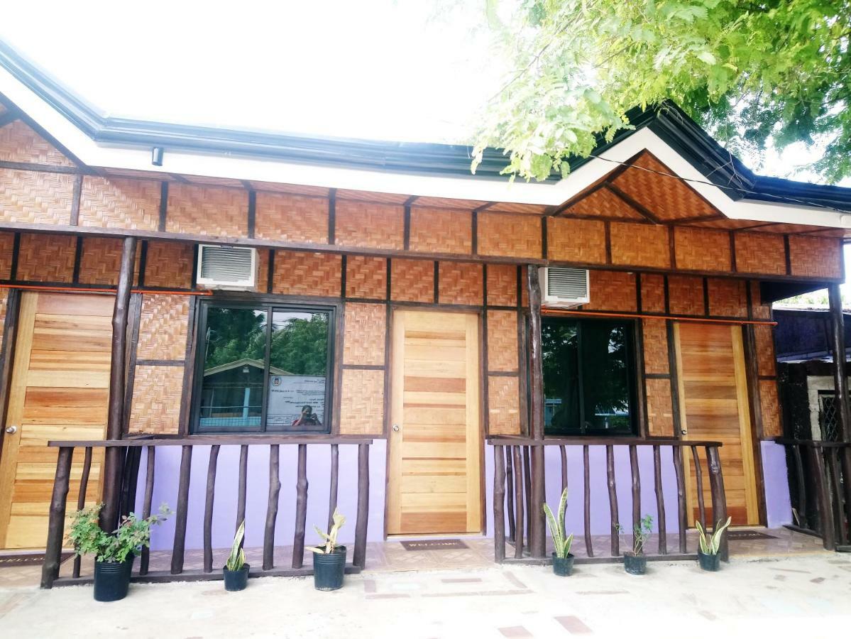 In-N-Out Guest House Siquijor Extérieur photo